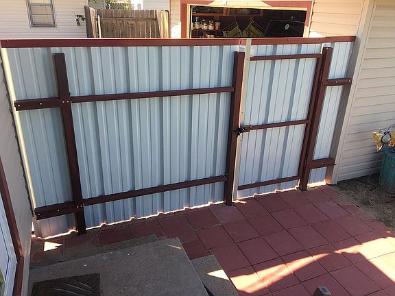 5th image of 805 S Sheridan Ave