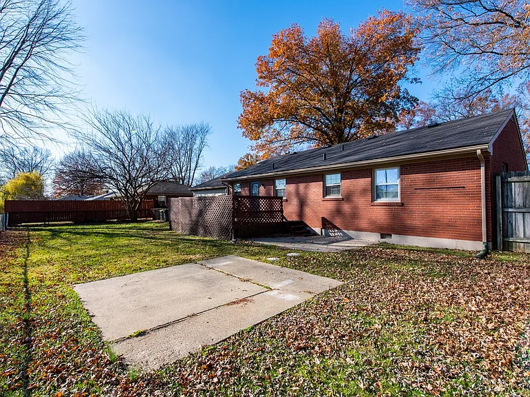 18 Cardwell Way — Photo 26