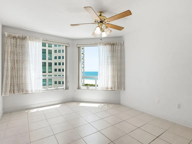 1170 Gulf Blvd #1105 — Photo 35