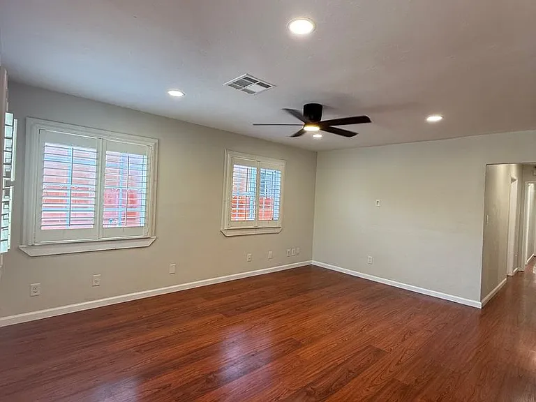 334 Roanoke Rd — Photo 21