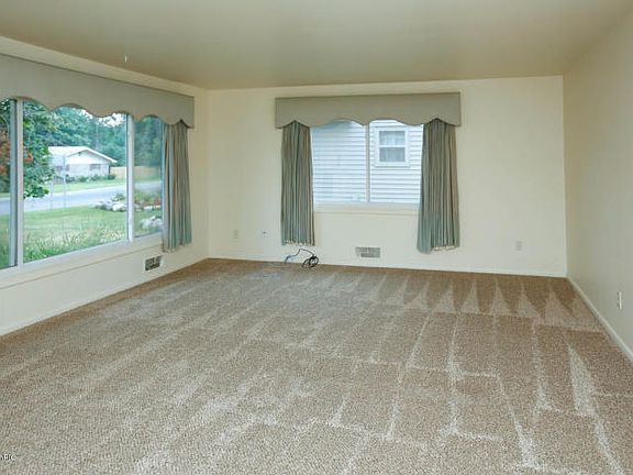 3rd image of 227 Central St