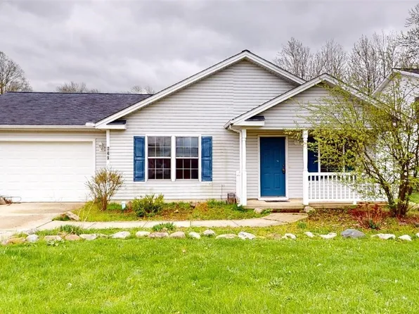 870 Millwood Dr, Geneva, OH 44041