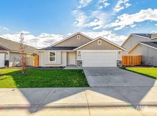 260 W Waukehsa St, Meridian, ID 83646