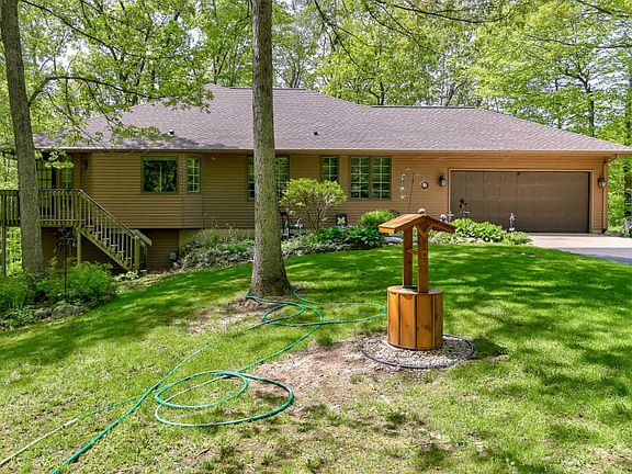 5th image of 10610 Stoneridge Dr