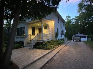 11607 Prairie Ave, Hebron, IL 60034