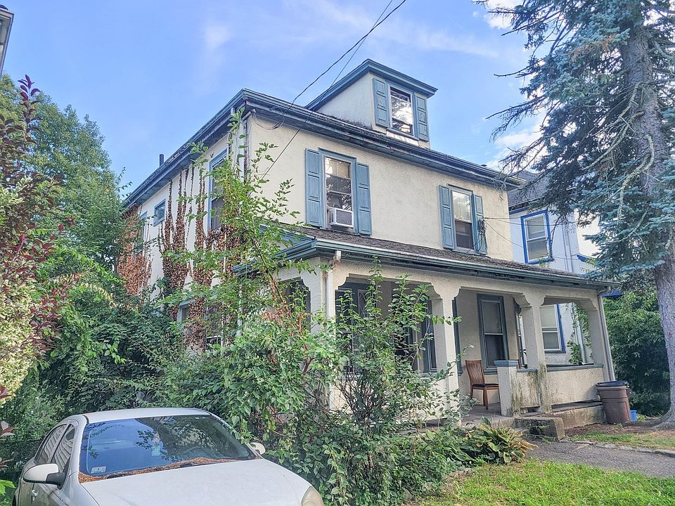 1st image of 152 Savannah Ave