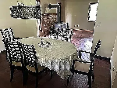 1 bed, 1.5 bath, 1420 sqft, $1,800 — Photo 4