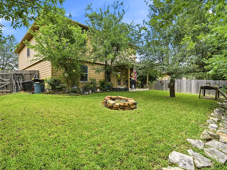 2909 Ashwood Rd — Photo 46