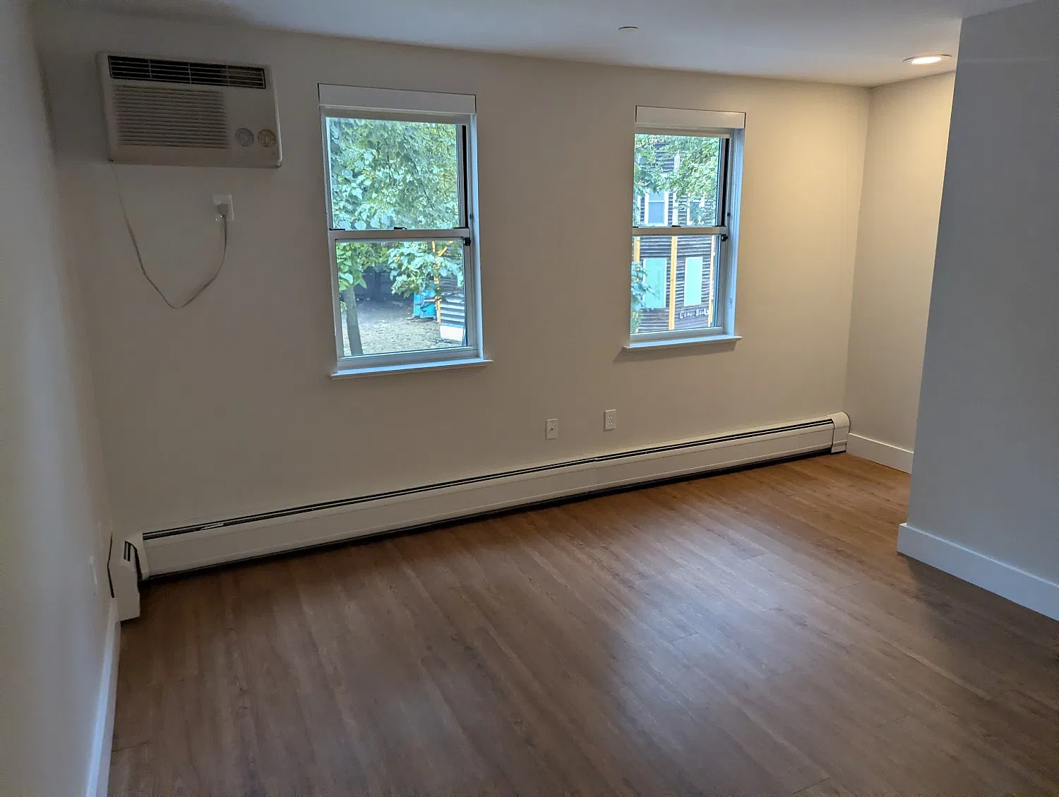 2 bed, 1.5 bath, 1222 sqft, $3,800 — Photo 4