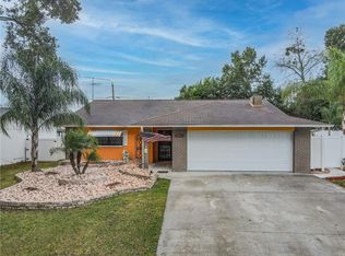 4622 Wisteria Dr, Zephyrhills, FL 33542