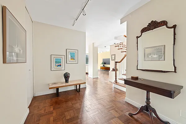 Sold by Compass | media 5