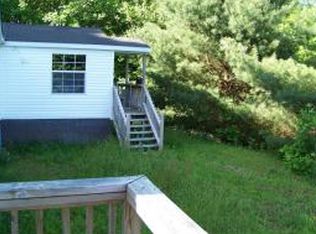 9081 Highway 421 S, Trade, TN 37691