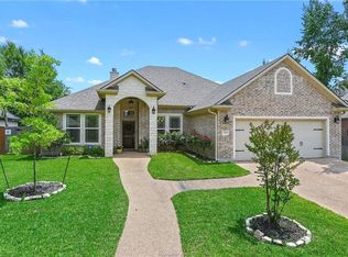 2902 Agee Ct, Bryan, TX 77807