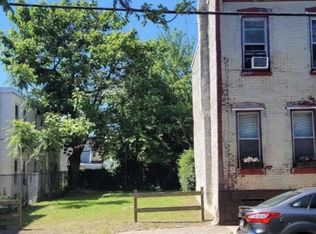 1106 W Somerset St, Philadelphia, PA 19133