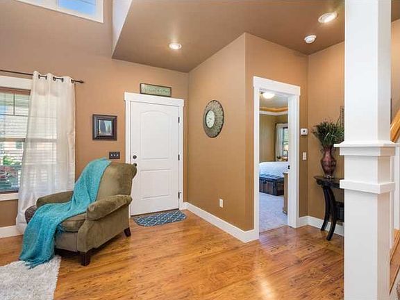 3rd image of 1635 Stony Meadow Ln