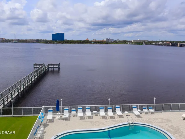 118 S Halifax Ave APT 404, Daytona Beach, FL 32118