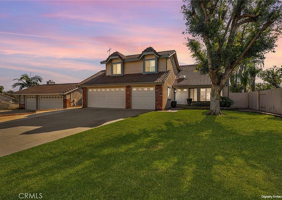 1st image of 11048 Thrush Dr