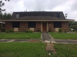 151 Alamo Dr, Houma, LA 70360