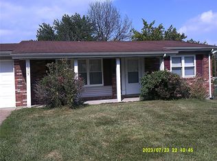 1315 Derhake Rd, Florissant, MO 63033