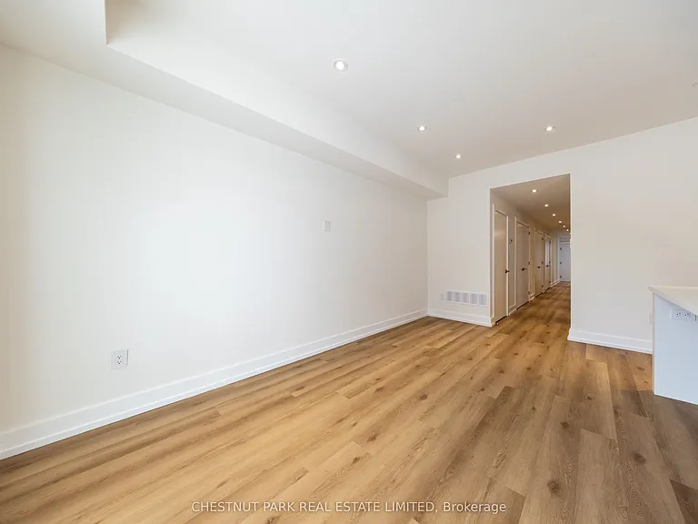 29 Hatherley Rd #B — Photo 21