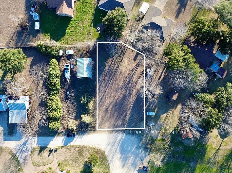1st image of Sherwood Dr
