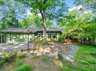 8282 Hidden Bay Ct N, Lake Elmo, MN 55042