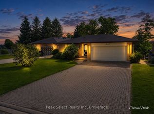 7 Hillside Ct, Saint Marys, ON N4X 1C5