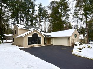 64 Meadow Rue Pl, Malta, NY 12020