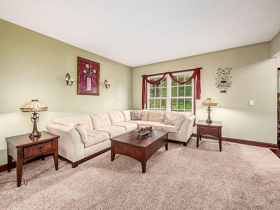 5th image of 6262 Jeffrelyn Dr