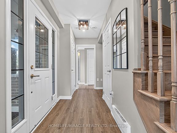 4th image of 517 Allport Gate
