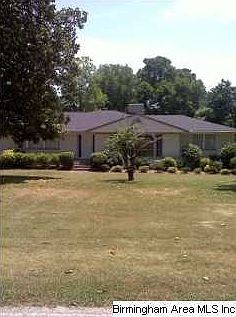 2nd image of 1043 Shades Crest Rd