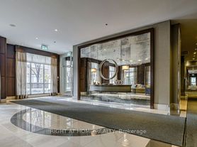 100 Hayden St
