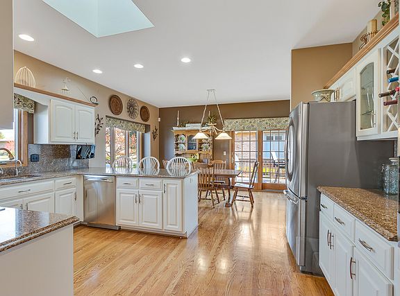 4th image of 9107 Arbour Walk Dr