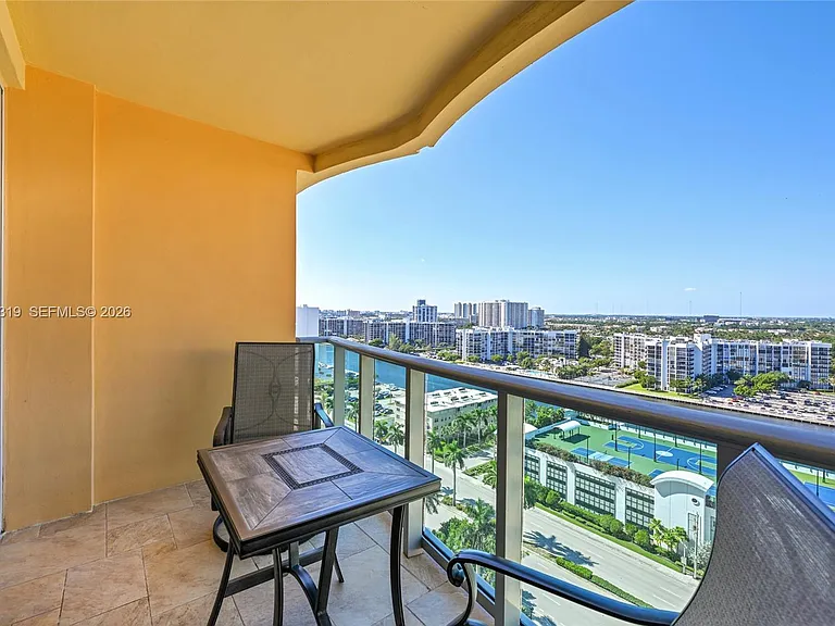 2501 S Ocean Dr #Penthouse 30 — Photo 4
