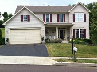 209 Rolling Glen Ln, Spring City, PA 19475