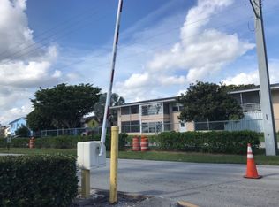 211 Easthampton I, West Palm Beach, FL 33417