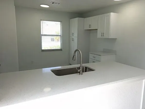 Sandalwood Court, 235 N Westmonte Dr #28, Altamonte Springs, FL 32714