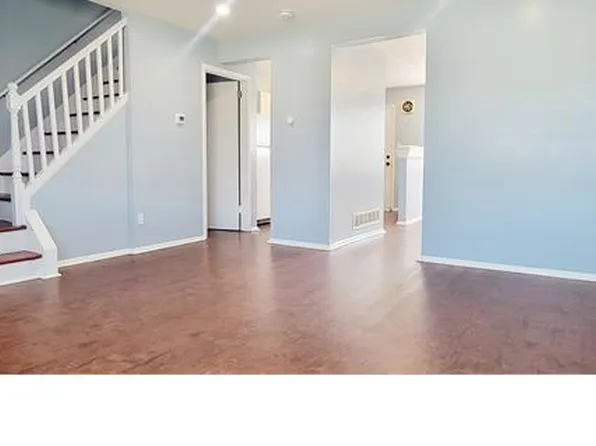 4169 Labyrinth Rd, Baltimore, MD 21215