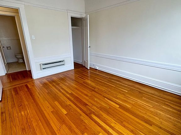 4th image of 2765 Gough St #5
