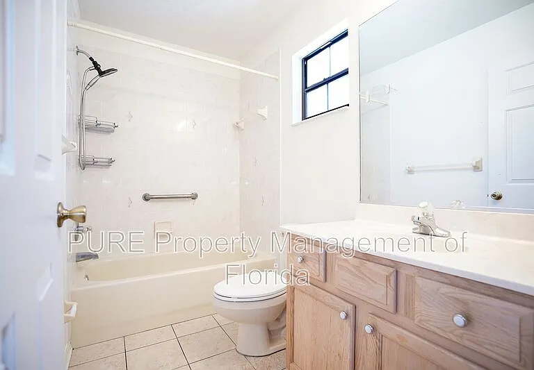 3936 NE 21st Ln — Photo 16