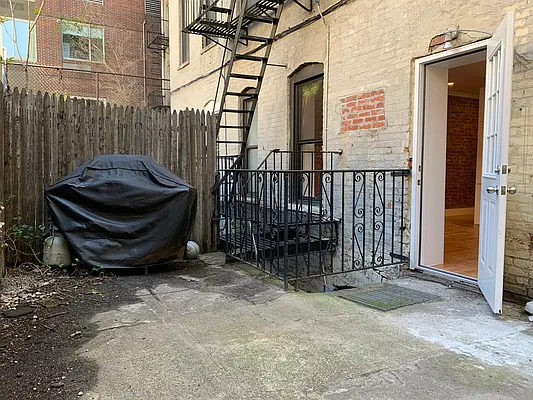 Rented by Compass | media 5