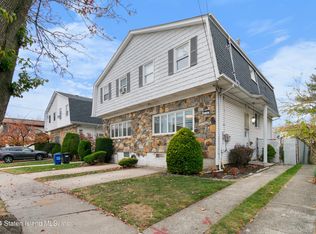 1107 Willowbrook Rd, Staten Island, NY 10314