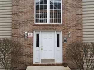 442 S Peace Rd #442, Sycamore, IL 60178