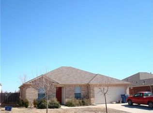 704 Encanto Dr, Leander, TX 78641