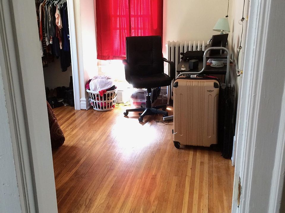 1st image of 378 Elmwood Ave APT 4