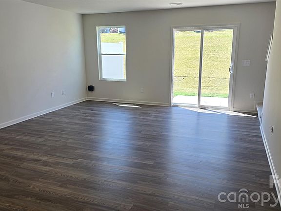 4th image of 1941 Tranquility Cir