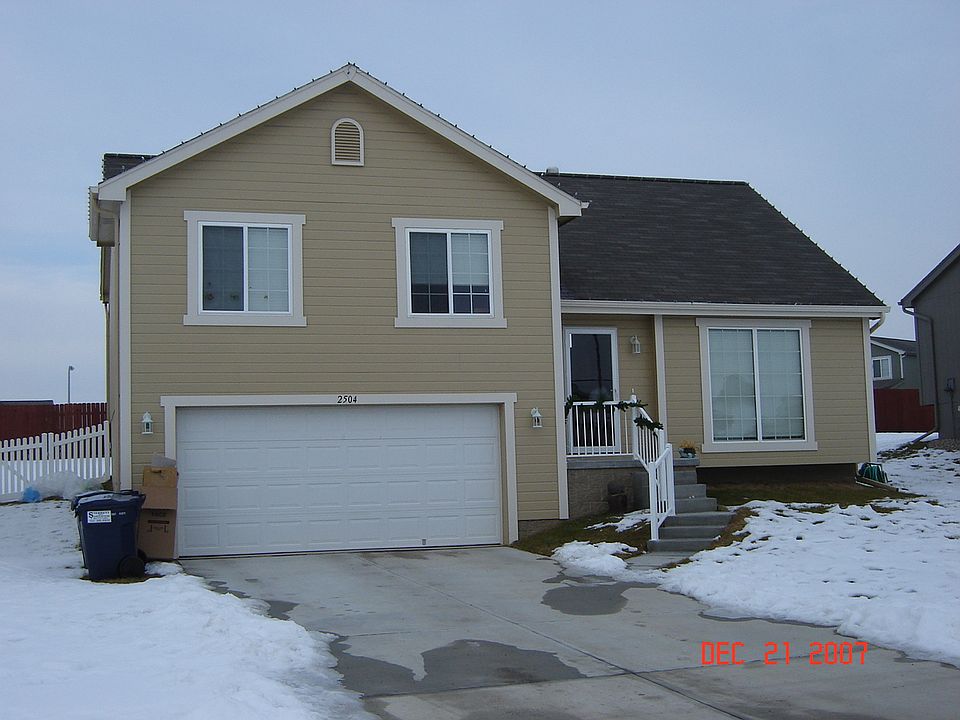1st image of 2504 Winding River Dr