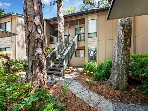 1716 Glenhouse Dr #321, Sarasota, FL 34231
