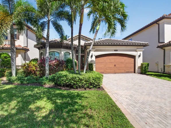 8931 Little Falls Way, Delray Beach, FL 33446