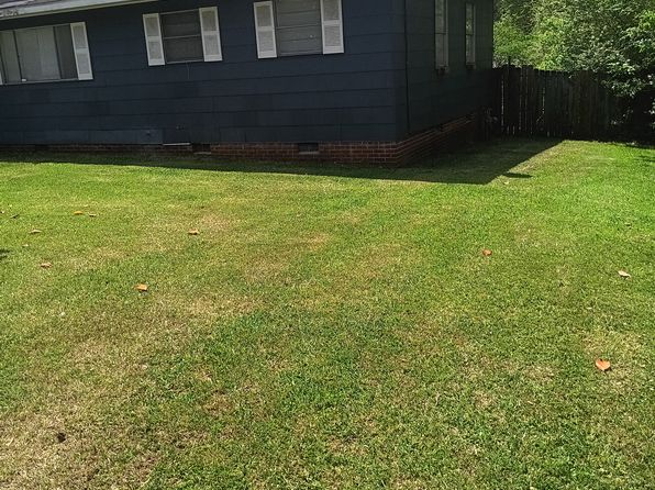 2873 Teresa Dr